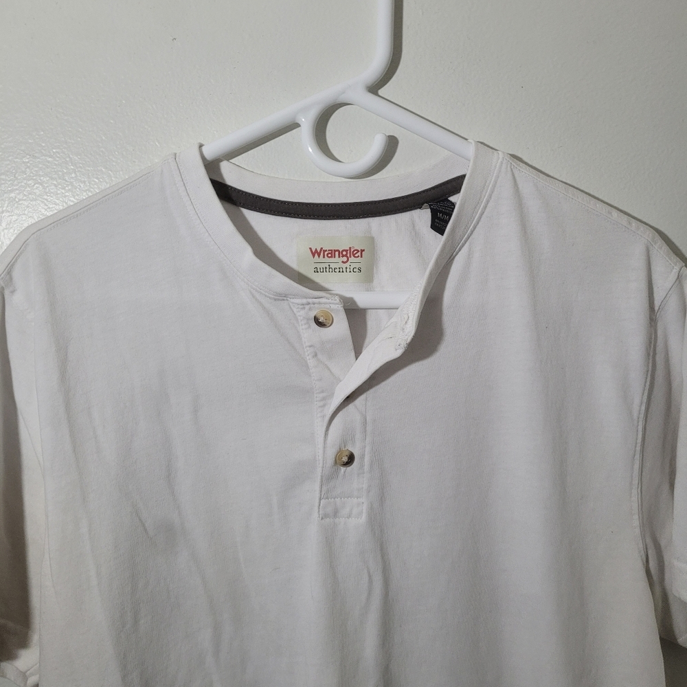 Men's wrangler 3 button tshirt